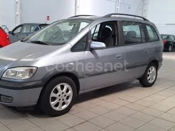 Azul Usado 2004 Opel Zafira Club Monovolumen | 3500 € (Precio justo)