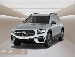 Gris Nuevo 2025 Mercedes GLB200 SUV | 54.362 €