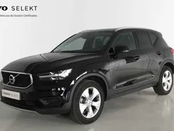 Negro Usado 2019 Volvo XC40 Momentum SUV | 33.900 €