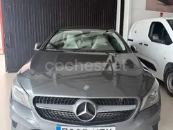 Gris / plata Usado 2014 Mercedes CLA200 Berlina | 12.500 €