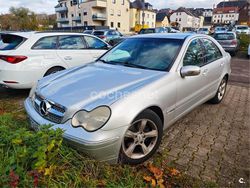 Gris / plata Usado 2003 Mercedes C220 Classic Berlina | 3300 € (Caro)