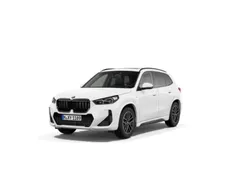 Alpinweiß (sólido) Usado 2023 BMW X1 Comfort Edition SUV | 42.500 € (Precio justo)