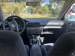 Gris / plata Usado 2000 VW Passat Comfortline Familiar | 2400 €