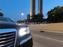 Negro Usado 2013 Lancia Thema Platinum Berlina | 12.000 €