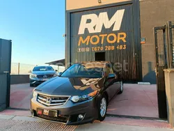 Gris / plata Usado 2010 Honda Accord Elegance Berlina | 8790 € (Precio justo)