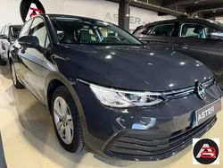 Gris / plata Usado 2021 VW Golf VIII Life Utilitario | 19.900 € (Un poco caro)