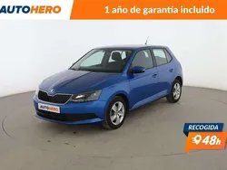 Azul Usado 2018 Skoda Fabia Ambition Berlina | 9999 € (Precio justo)