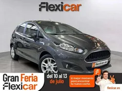 Gris Usado 2016 Ford Fiesta Trend Utilitario | 7990 € (Precio justo)