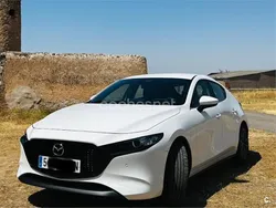 Blanco Usado 2025 Mazda 3 Center-Line Berlina | 25.900 €