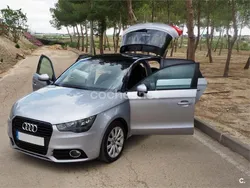 Gris / plata Usado 2013 Audi A1 Sportback Utilitario | 9900 € (Precio justo)