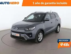 Gris Usado 2021 Ssangyong Tivoli SUV | 16.285 € (Un poco caro)