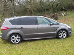 Marrón Usado 2013 Ford S-MAX Titanium Monovolumen | 13.990 € (Caro)