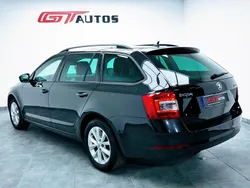 Negro Usado 2017 Skoda Octavia Ambition Familiar | 16.990 € (Un poco caro)
