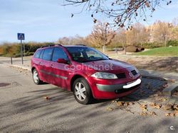 Granate Usado 2003 Renault Mégane GrandTour Dynamique Familiar | 2400 € (Precio justo)