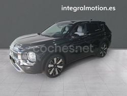 Negro Usado 2025 Mitsubishi Outlander P-HEV SUV | 54.900 €