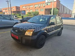 Negro Usado 2011 Ford Fusion Ambiente Berlina | 4800 € (Precio justo)