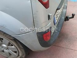 Gris / plata Usado 2009 Renault Kangoo Dynamique Monovolumen | 2500 € (Buen precio)