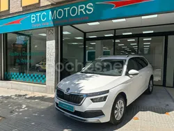 Blanco Usado 2021 Skoda Kamiq Active SUV | 16.490 € (Precio justo)