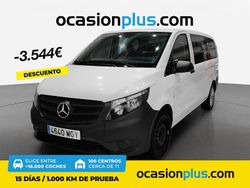 Blanco Usado 2023 Mercedes Vito Familiar | 38.990 €