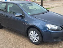 Etiqueta c (verde) Usado 2009 VW Golf VI Advance Berlina | 5795 € (Precio justo)