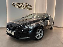 Negro Usado 2014 Volvo V40 Momentum Familiar | 10.999 € (Precio justo)