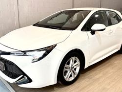 Blanco Usado 2022 Toyota Corolla Business Edition Berlina | 18.900 € (Precio justo)