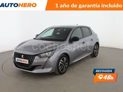 Gris / plata Usado 2024 Peugeot 208 Allure Utilitario | 17.599 € (Un poco caro)