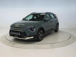 Verde Usado 2023 Kia Niro SUV | 31.900 € (Caro)
