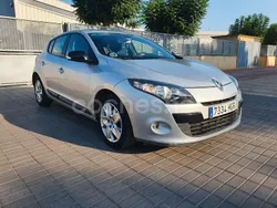 Gris / plata Usado 2011 Renault Mégane III Berlina | 5290 € (Precio justo)