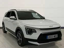 Blanco Usado 2023 Kia Niro SUV | 24.500 € (Precio justo)