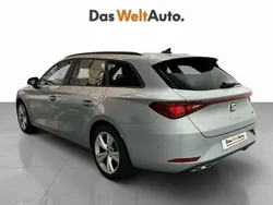 Gris plata Usado 2024 Seat Leon ST FR Familiar | 24.990 € (Precio justo)