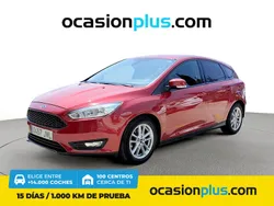 Rojo Usado 2016 Ford Focus Trend+ | 8390 € (Buen precio)