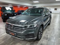 Gris / plata Usado 2021 VW Touareg SUV | 35.990 € (Precio justo)