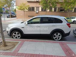 Blanco Usado 2013 Chevrolet Captiva LTZ SUV | 8550 € (Precio justo)