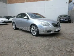 Gris / plata Usado 2010 Opel Insignia Cosmo Berlina | 5595 € (Precio justo)