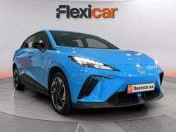 Azul Usado 2024 MG MG4 EV Utilitario | 17.090 € (Precio justo)