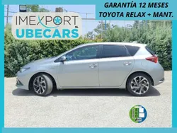 Gris Usado 2017 Toyota Auris Hybrid Edition Utilitario | 14.500 € (Precio justo)