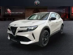 Beige Nuevo 2025 Alfa Romeo Junior Utilitario | 28.200 € (Precio justo)