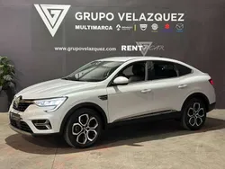 Blanco Usado 2022 Renault Arkana Zen SUV | 23.990 € (Un poco caro)