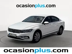Blanco Usado 2022 VW Passat Business Berlina | 23.455 € (Precio justo)