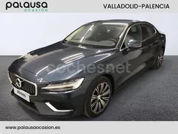 Azul Usado 2023 Volvo S60 Inscription Berlina | 37.995 € (Precio justo)