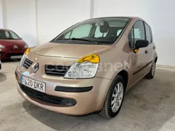 Beige Usado 2006 Renault Modus Dynamique Monovolumen | 3499 € (Caro)