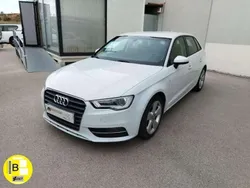 Blanco Usado 2013 Audi A3 Sportback Ambiente Utilitario | 13.900 € (Caro)