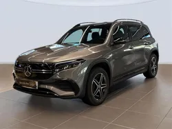 Gris montaña Usado 2024 Mercedes EQB300 SUV | 50.900 € (Caro)