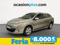 Beige Usado 2011 Renault Mégane GrandTour Dynamique Familiar | 6990 € (Precio justo)
