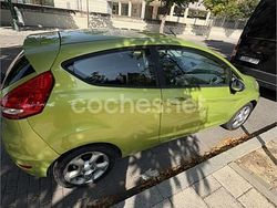 Verde Usado 2009 Ford Fiesta Ambiente Utilitario | 3200 € (Precio justo)