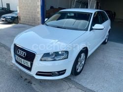Blanco Usado 2010 Audi A3 Ambiente Berlina | 9500 € (Un poco caro)