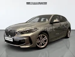 Gris / plata Usado 2024 BMW 118 Utilitario | 32.900 € (Caro)