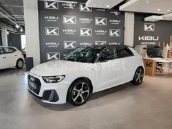 Blanco Usado 2023 Audi A1 Sportback S-Line Utilitario | 25.900 € (Precio justo)