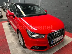 Rojo Usado 2012 Audi A1 Sportback Attraction Utilitario | 7790 € (Super precio)